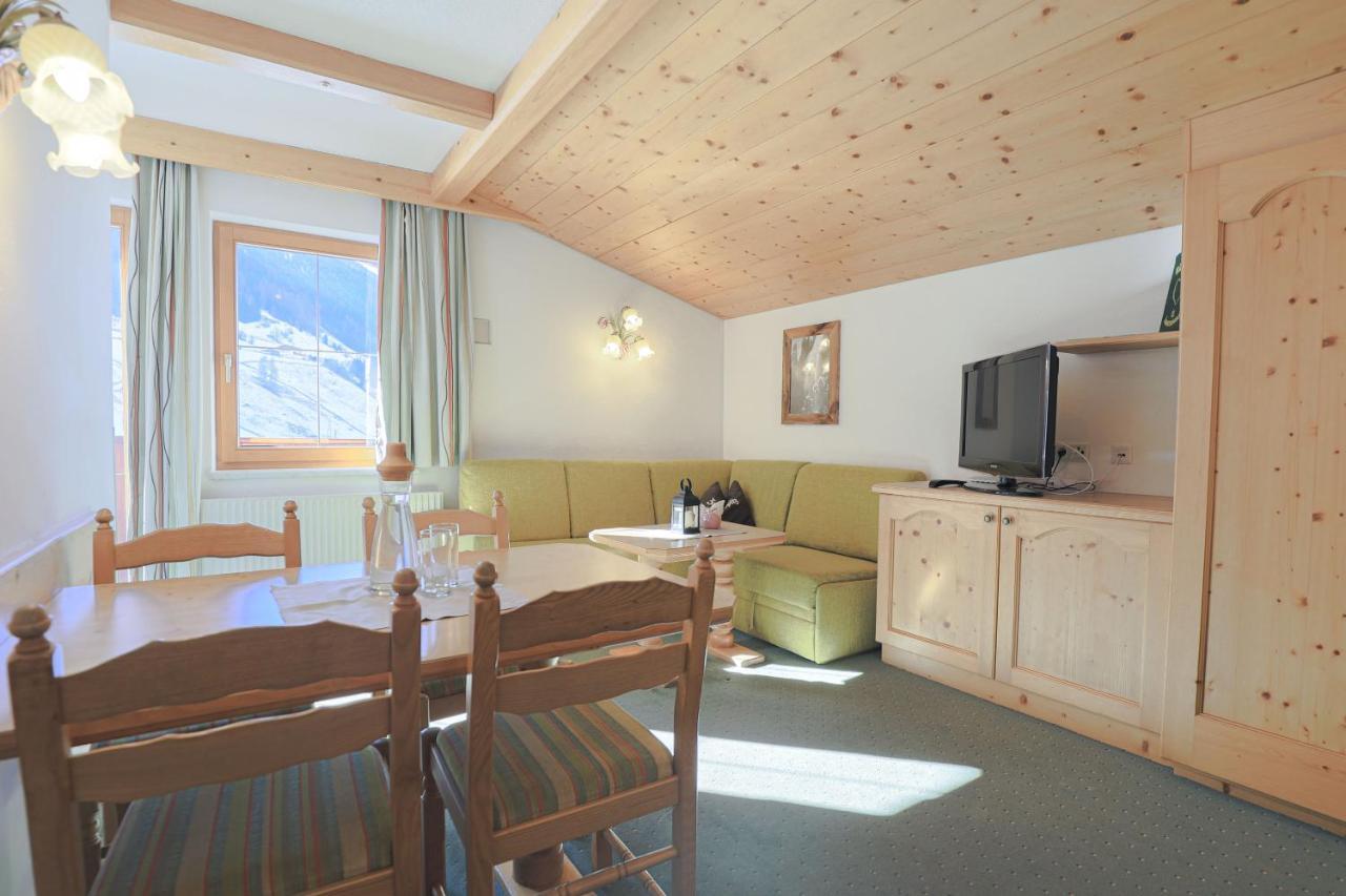 Ausserwieserhof Farm stay Neustift im Stubaital