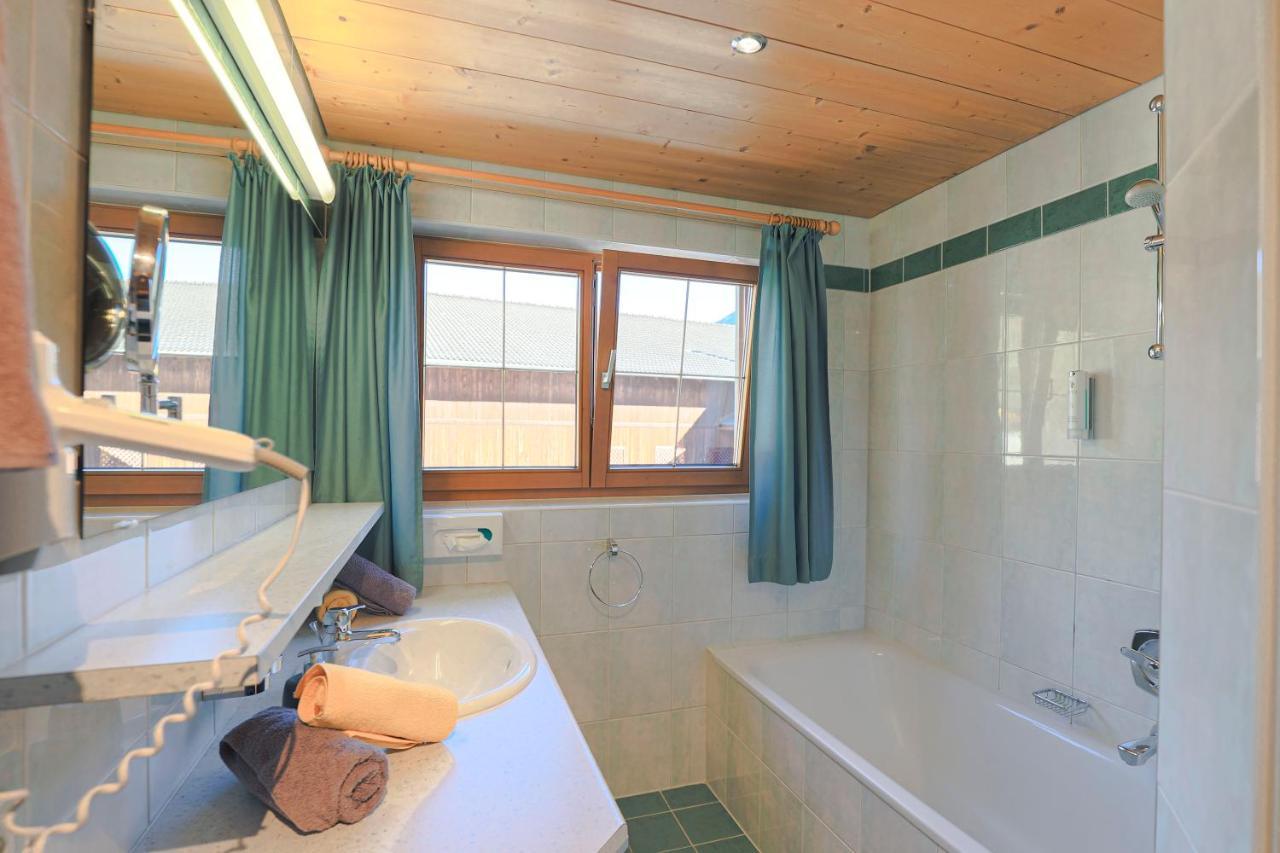 Ausserwieserhof Farm stay *